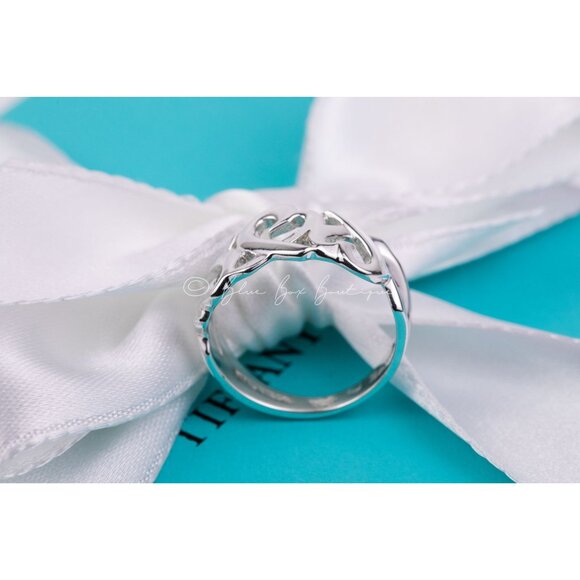 Tiffany & Co Ring Vintage Triple "LOVING HEART" Band by Paloma Picasso in Silver - Picture 2 of 8
